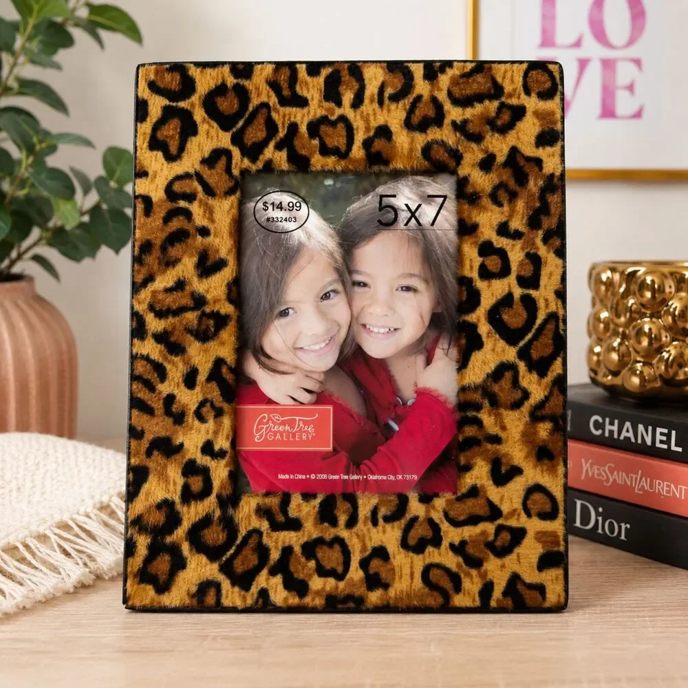 Green Tree Gallery Leopard Faux Fur 5x7 Picture Frame Y2K Animal Print Glam
